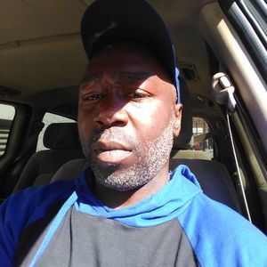 Meet your Posher, Lawrence